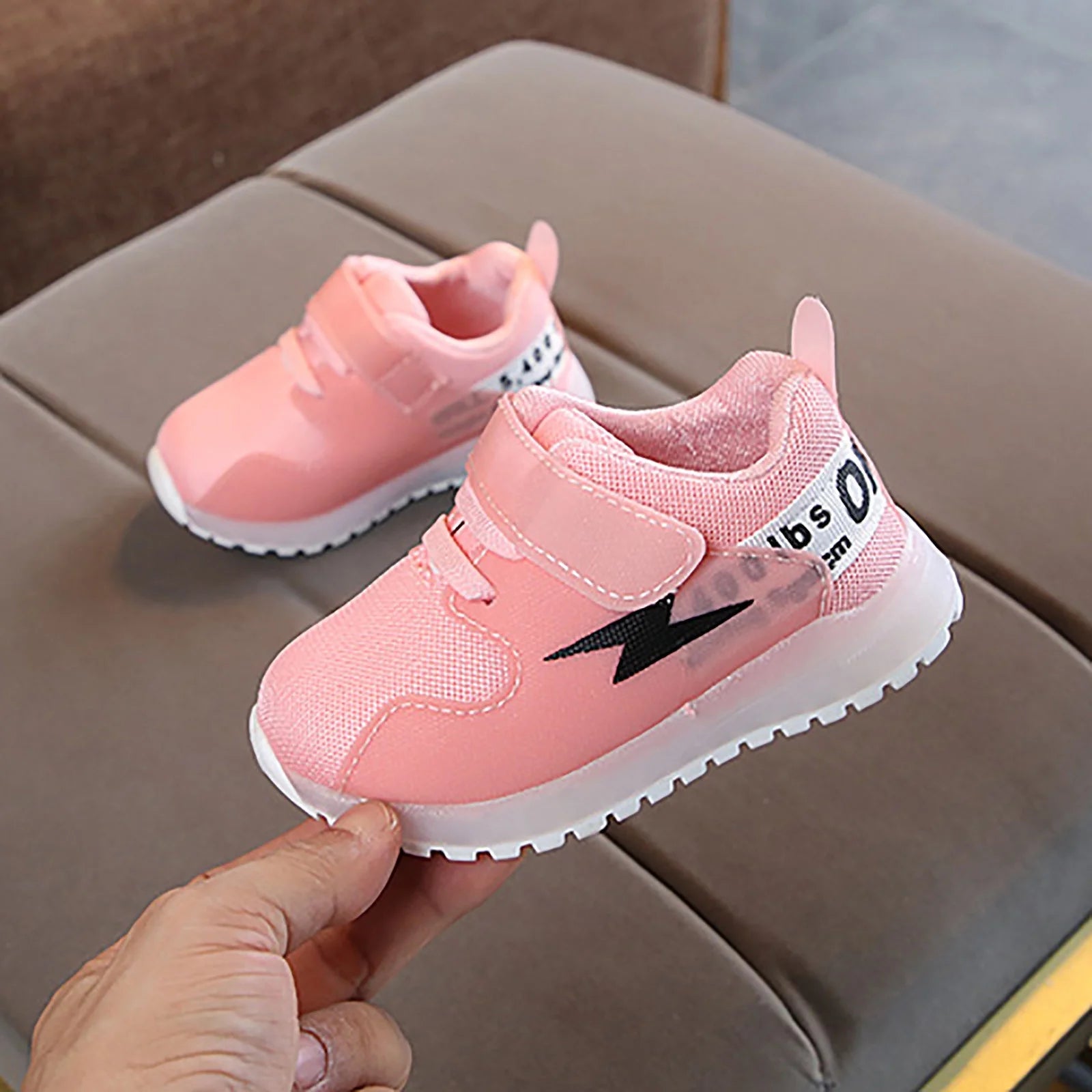 Boys Girls Sneakers Kids Shoes Tennis Running Shoes Athletic Non-Slip Sneakers Big Kid for Girls Boys Light up Shoes Pink,7